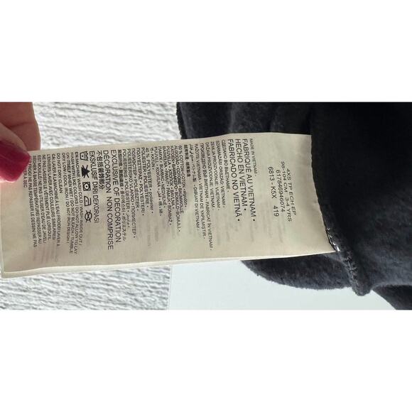 Nike Air Jordan Black Gold Logo Hoodie XS (4–5 Yrs) - Picture 7 of 15